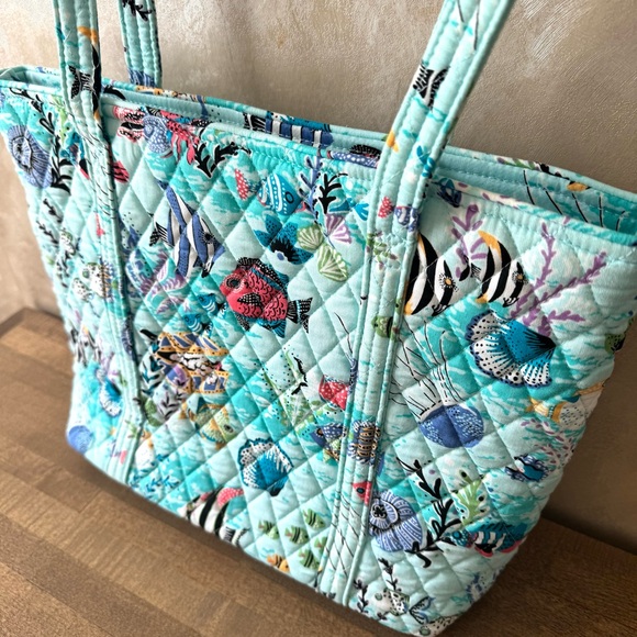 Vera Bradley Small Vera Tote in Antilles Treasure - Picture 10 of 13